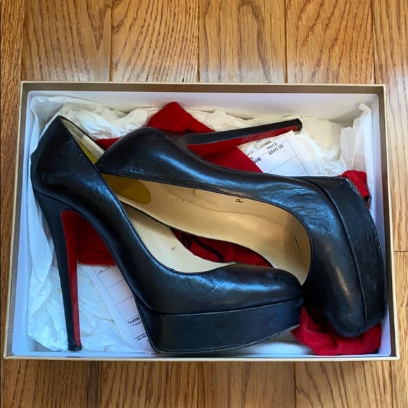 Christian Louboutin Shoes - Christian louboutin pumps